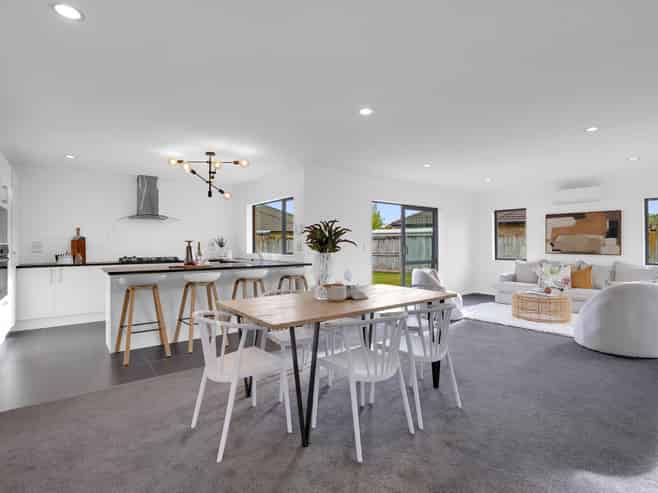 11 Wessex Place, Rototuna North