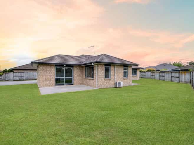 11 Wessex Place, Rototuna North