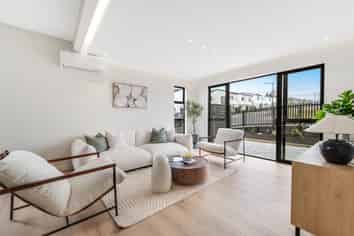 24 Toetoe Street, Westgate