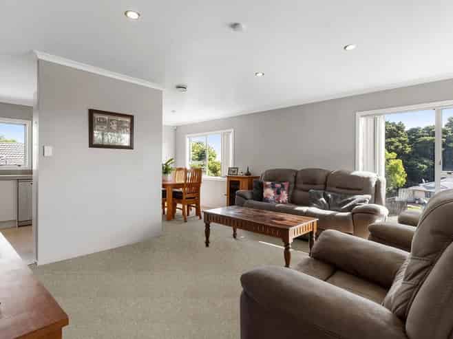 152 Everglade Drive, Totara Heights