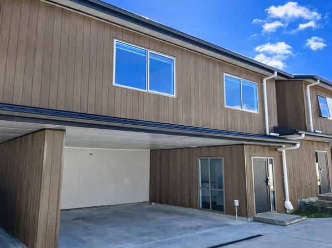 2/10 Gazeley Avenue, Silverdale