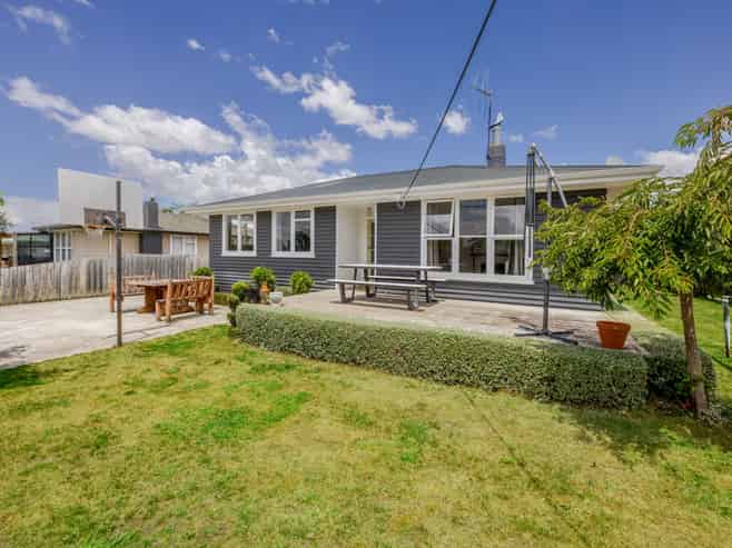 63 Owen Street, Tikokino