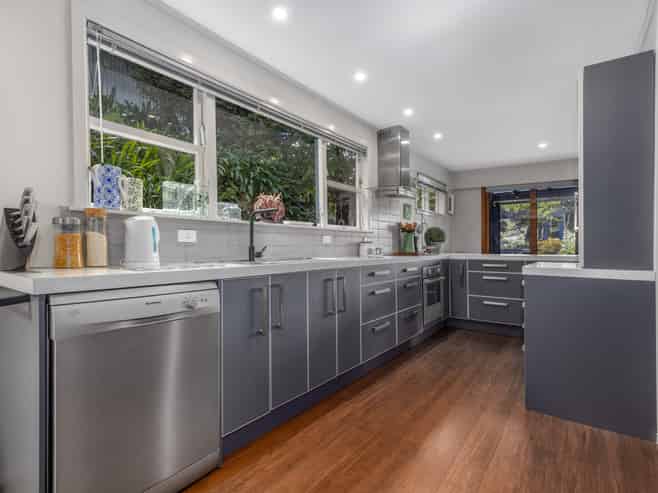 48 Seaview Road, Paremata