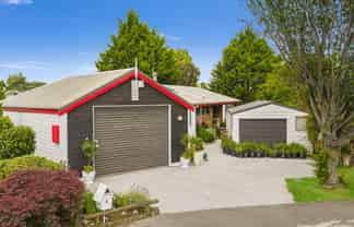 5 Williamson Place, Allenton