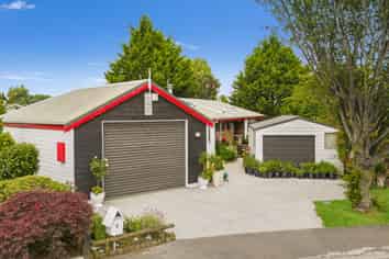 5 Williamson Place, Allenton