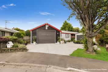 5 Williamson Place, Allenton