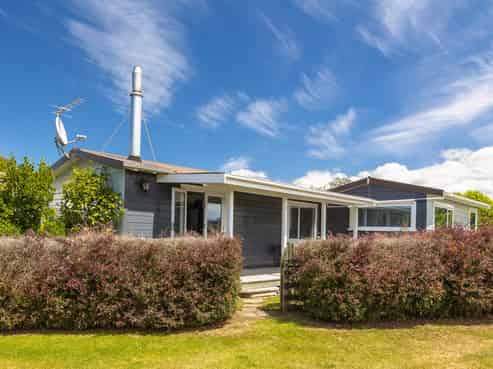 2 Palmer Place, Taieri Mouth