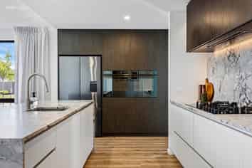 46 McQuillan Avenue, Woodend