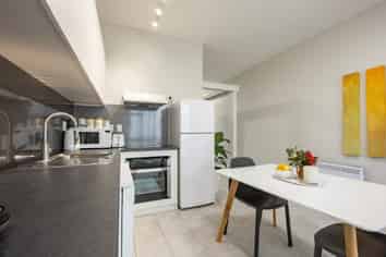 2F/30 Randolph Street, Eden Terrace