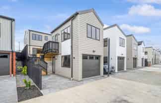 26 Toetoe Street, Westgate