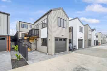 26 Toetoe Street, Westgate