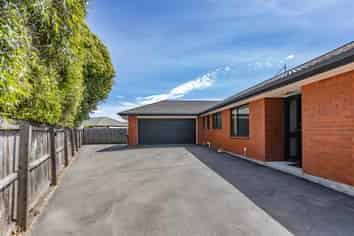 5 Cardigan Bay Place , Addington
