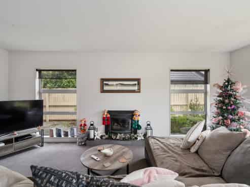 6 Wrey Jury Lane, Dallington