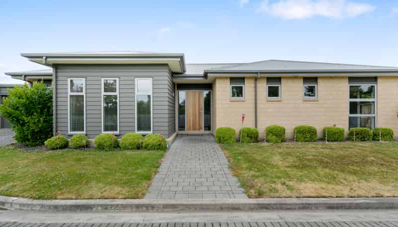 6 Wrey Jury Lane, Dallington