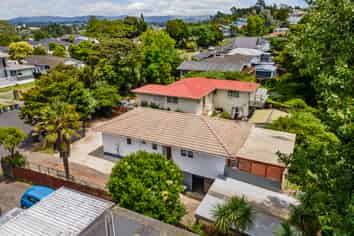 78 Helena Street, Massey