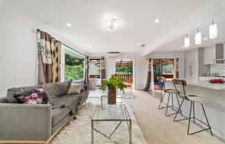 78 Helena Street, Massey