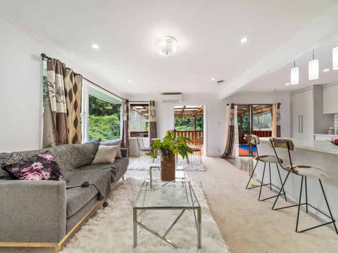 78 Helena Street, Massey