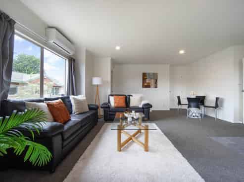 10/520 Don Buck Road, Massey