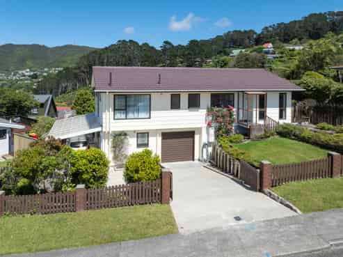51 Percy Dyett Drive, Karori