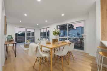 6A Kaimai Avenue, Massey