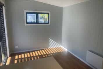 2/78a Lake Road, Devonport