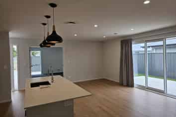 6/267 High Street, Solway