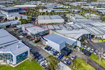 Vacant possession 392sqm