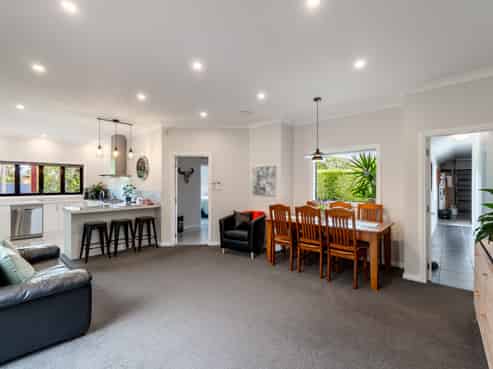 17 Raeburn Avenue, Otatara