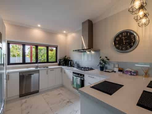 17 Raeburn Avenue, Otatara