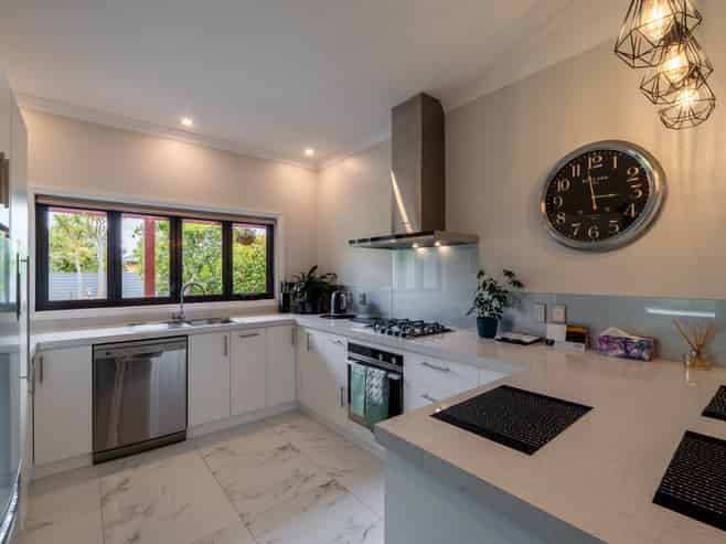 17 Raeburn Avenue, Otatara