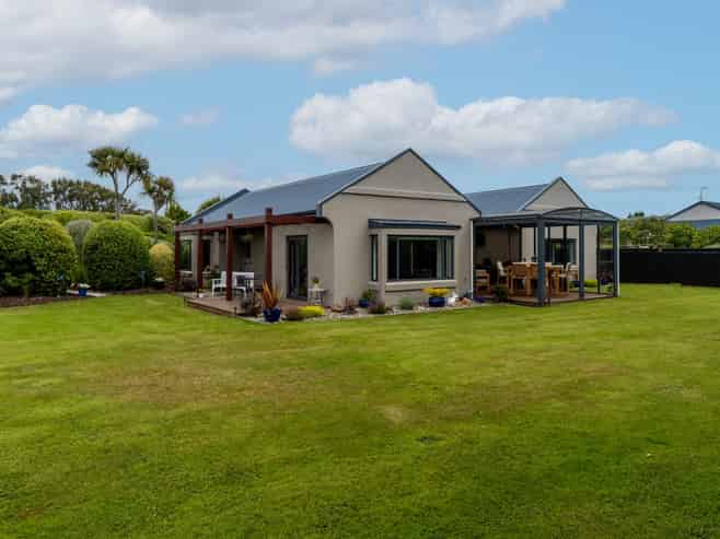 17 Raeburn Avenue, Otatara