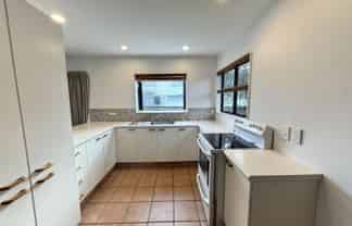 182B  Manly Street, Paraparaumu Beach