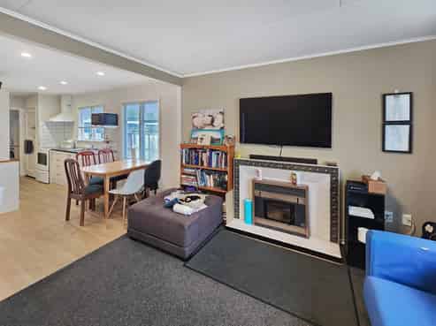 27 Russell Road, Wainuiomata