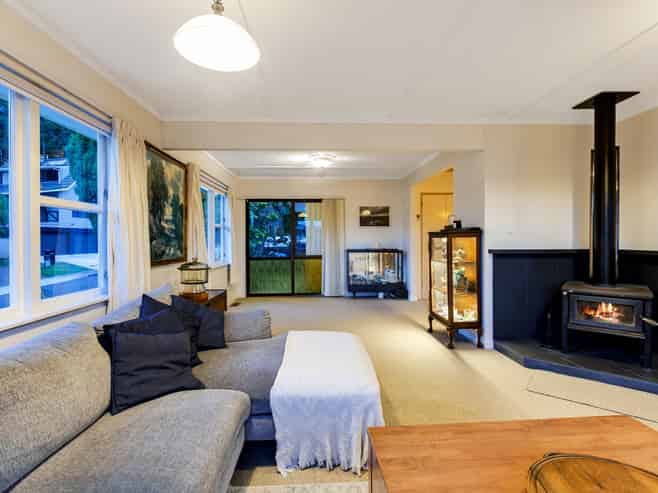 54 Kowhai Street, Wainuiomata