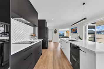 9 Mutetai Road, Clarks Beach