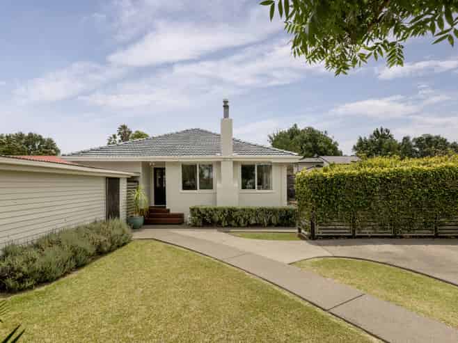 18 Beach Street, Whakatane