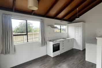 B/10 Jackman Ave, Whitianga