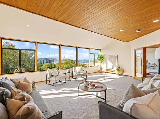 10 Luxton Place, Mount Pleasant