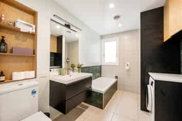 237 Ohiro Road, Brooklyn