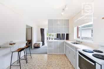 5 Mudgway Place, Awapuni