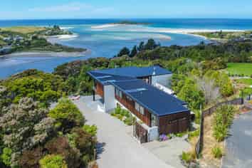 23 Totara Close, Brighton