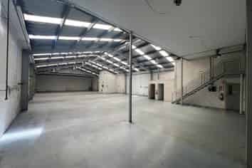 THIS IS A CRACKER JACK!