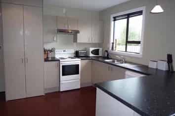 38 Olivine St, Shirley