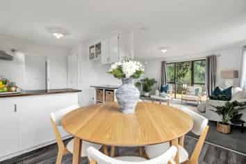 33 Riversdale Drive, MERRILANDS