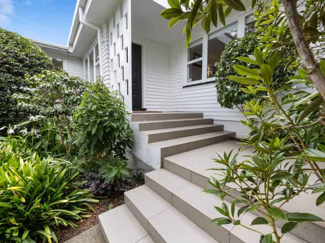 12  Appleyard Crescent, Meadowbank