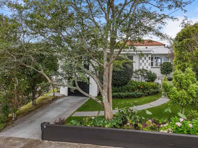 12  Appleyard Crescent, Meadowbank