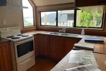 15 Balmoral Road, Epsom