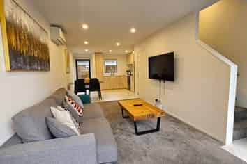 23 Awaroa Road, Sunnyvale