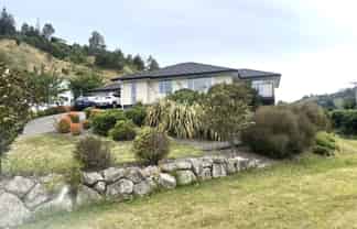 Nelson & Bays - Address withheld