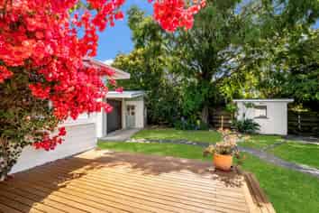 9 Anaru Place, Awapuni